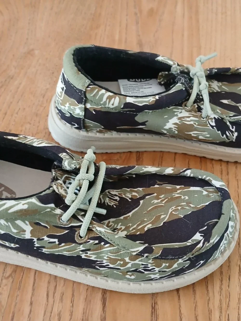 Hey Dude Youth Tiger Strip Camo size Y 1